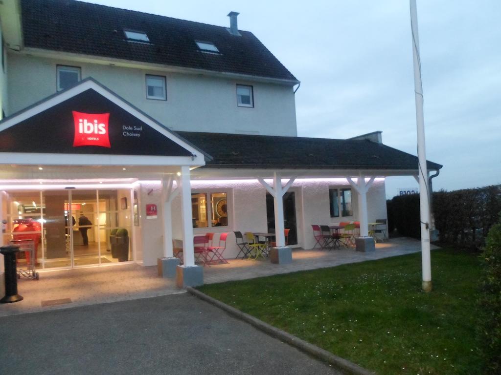 Hotel Ibis Dole Sud Choisey Exterior foto